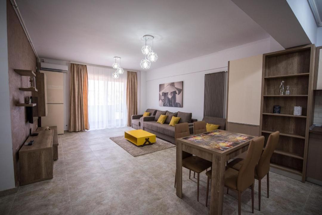 Sophia 2 & Moonlight Apartaments มามายา ภายนอก รูปภาพ